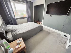 Bedroom- click for photo gallery